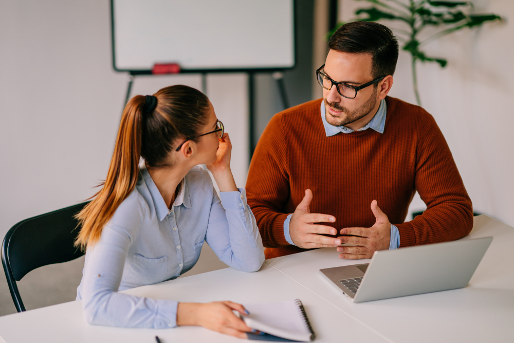 目を合わせるのが苦手な人は会話が苦手？原因やコミュニケーションスキルを高める方法